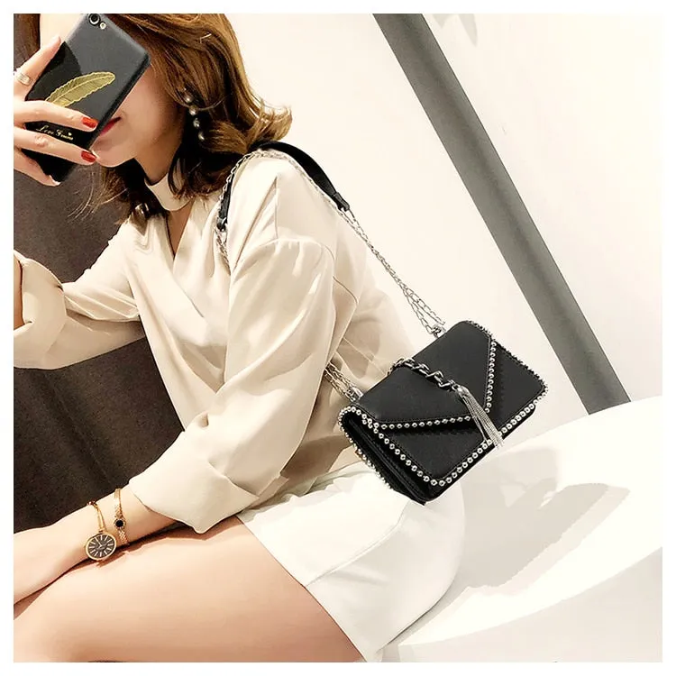 Fashion Leather Simple Small Square Handbag with Tassel Chain