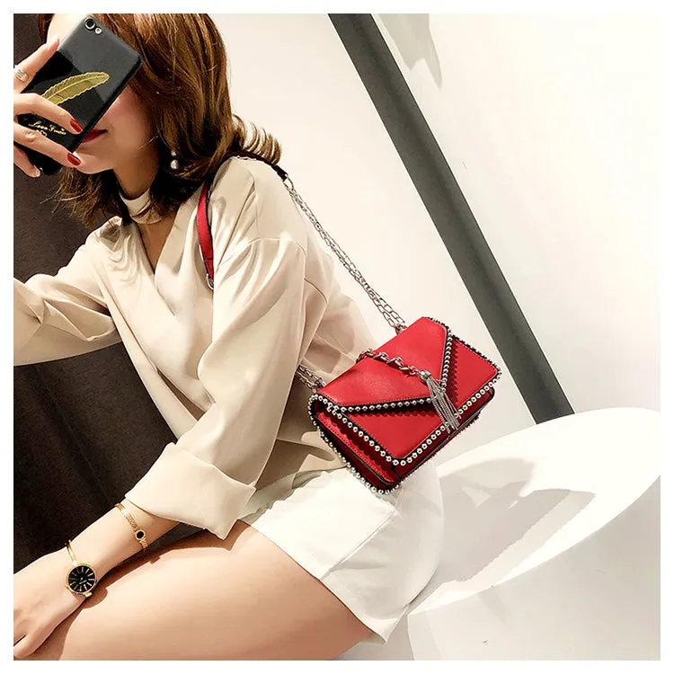 Fashion Leather Simple Small Square Handbag with Tassel Chain