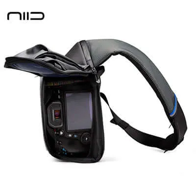 NIID Decode Sling With Fidlock